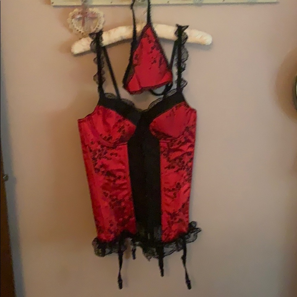 Beautiful red and black brocade bustier